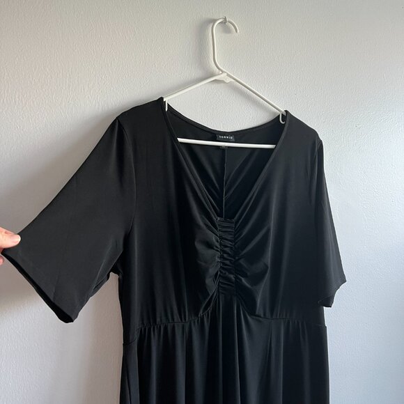 Flattering Torrid Black Dress, Size 2X, Rouched - Picture 2 of 5